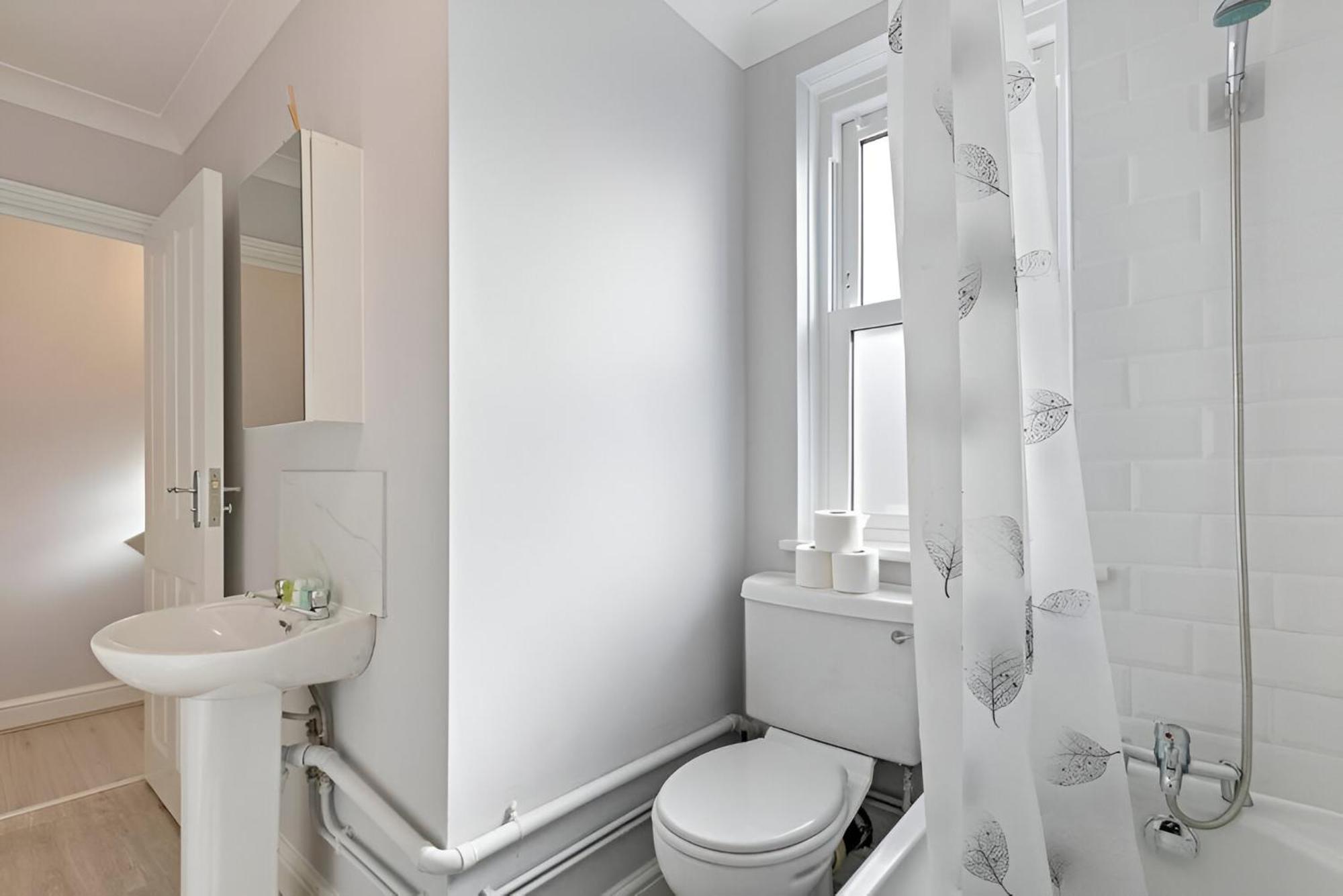 Sophistication Chic 3-br For Modern Living Appartamento Londra